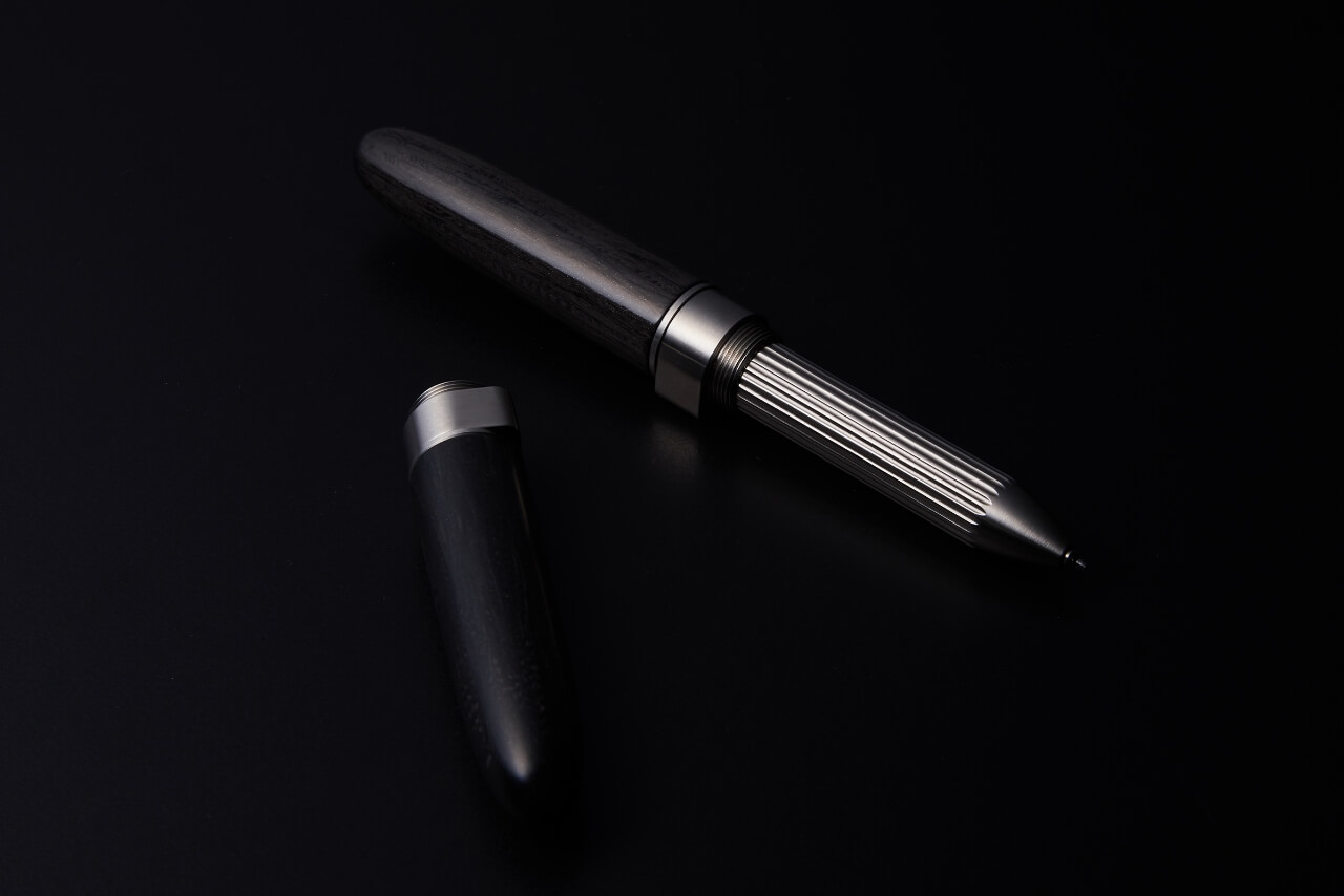 REFILL PEN JACKET Extra Short フォージドカーボンモデル
