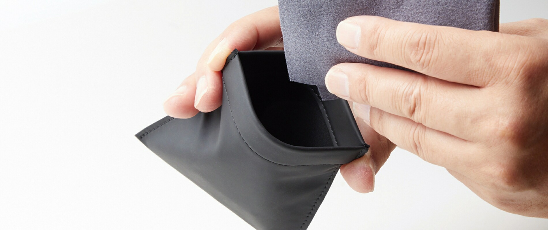 匠 Master Cloth に付属するPU製レザーポーチ 約10×10cm
