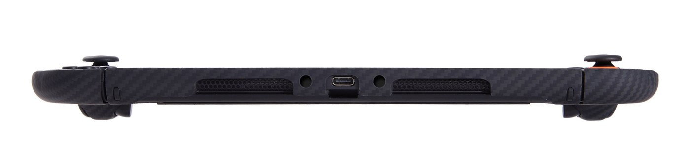 下面の開口部（USB Type-C端子、スピーカー）