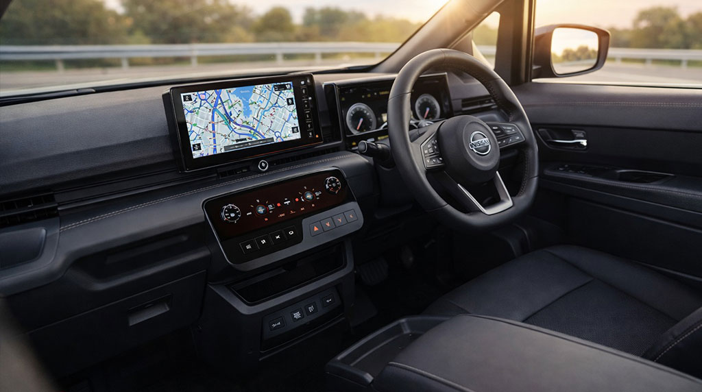 NISSAN SERENA C28 Interior