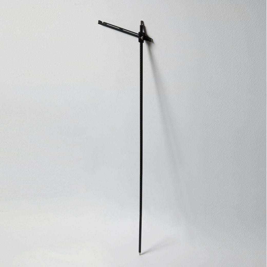 CARBONE MONOPOLE CAMP TABLE / LANTERN HANGAR