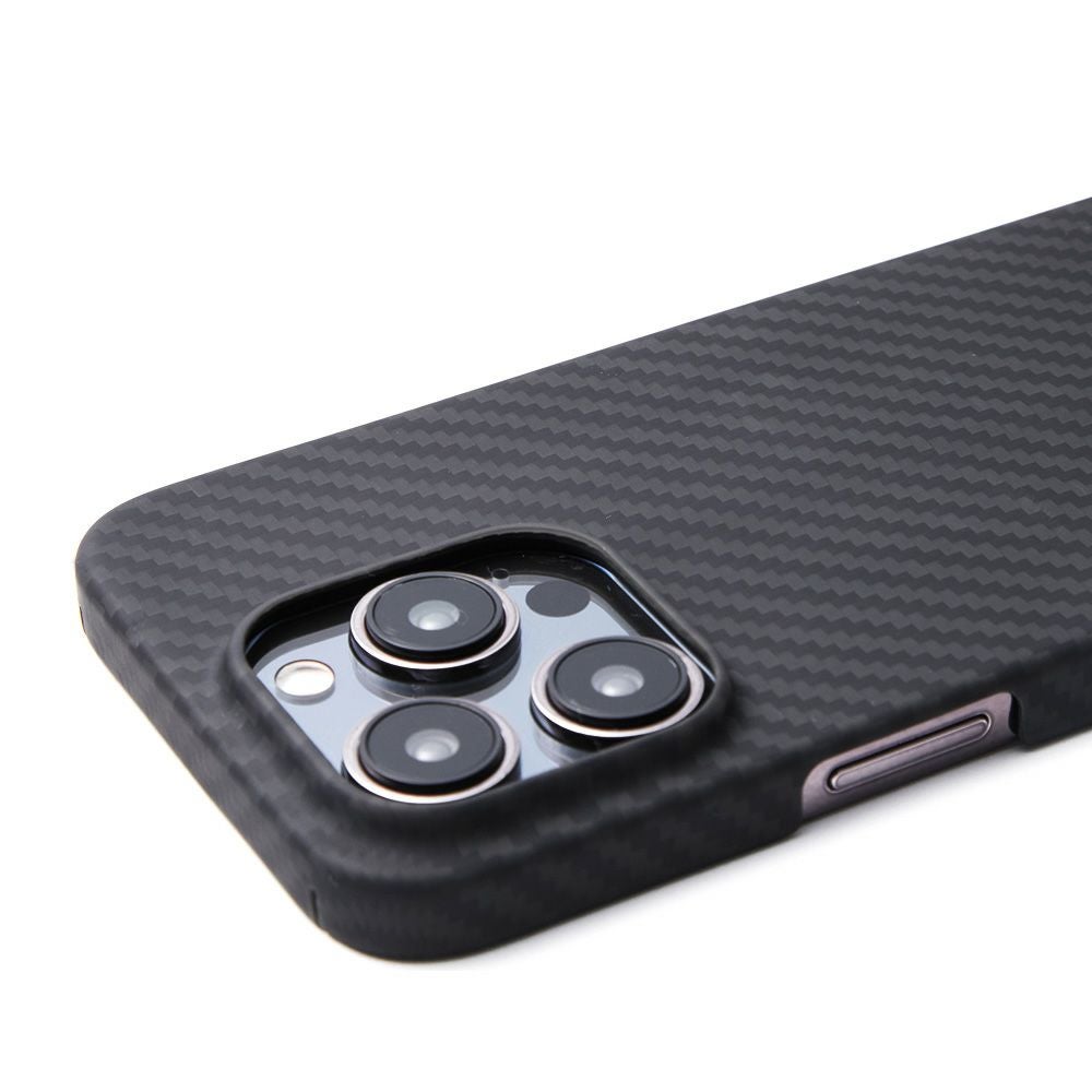 iPhone 15 Pro | Deff DIRECT STORE