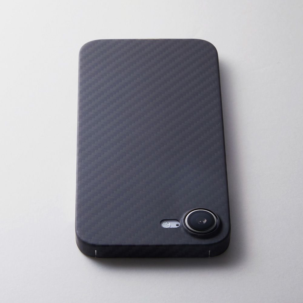 iPhone16e 128GB黒バッテリー100%+DUROケース iPhone 17e / 16e 両対応】Deff 超軽量・極薄アラミド繊維ケース DURO