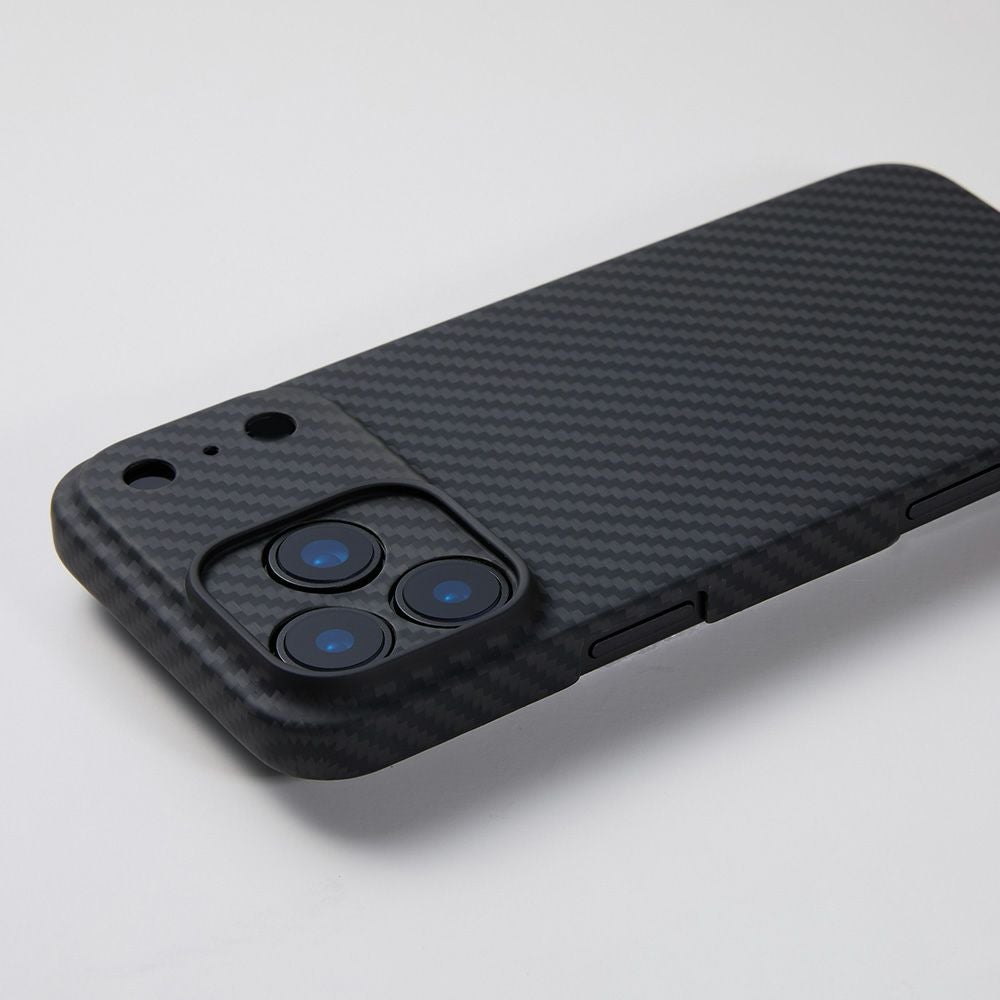 Ultra Slim & Lite Case DURO Special Edition for iPhone 17 Series