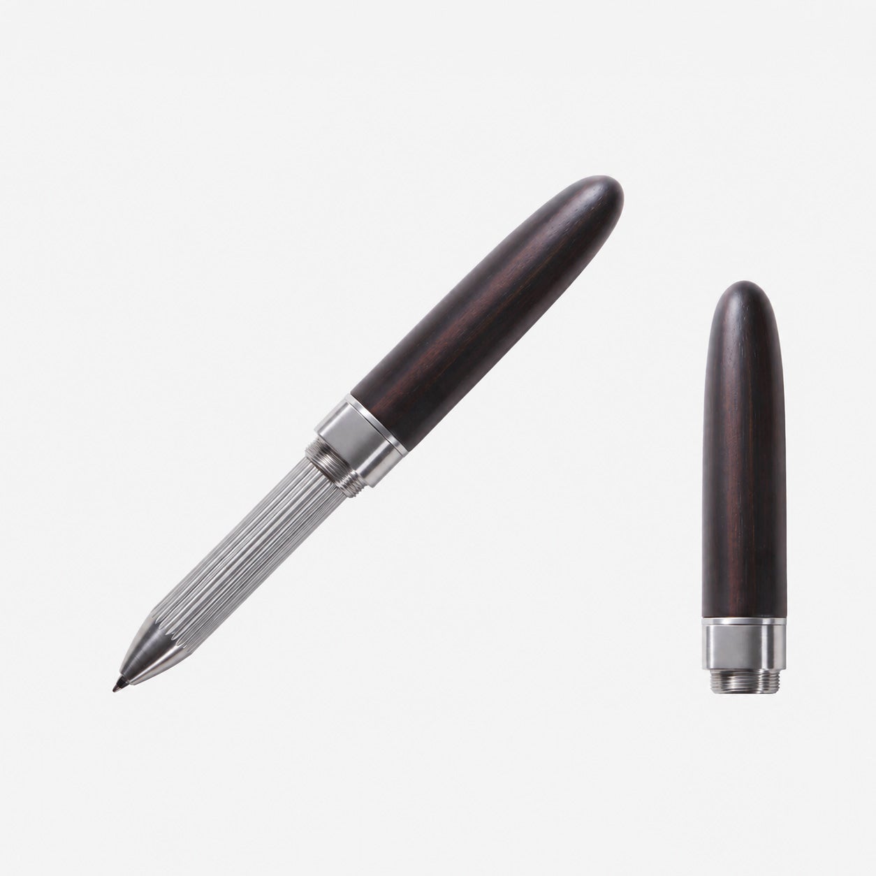 REFILL PEN JACKET Extra Short｜iF賞受賞 コンパクト金属ペン | Deff